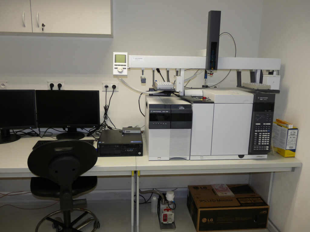 Plynovy chromatograf