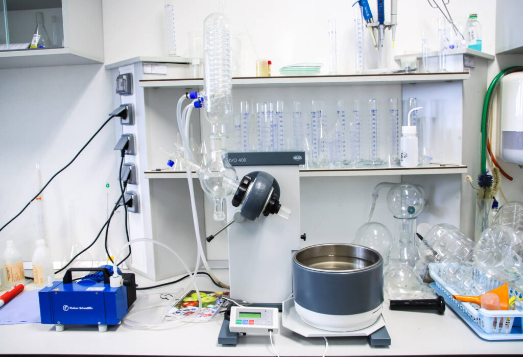 Rotary vacuum evaporator