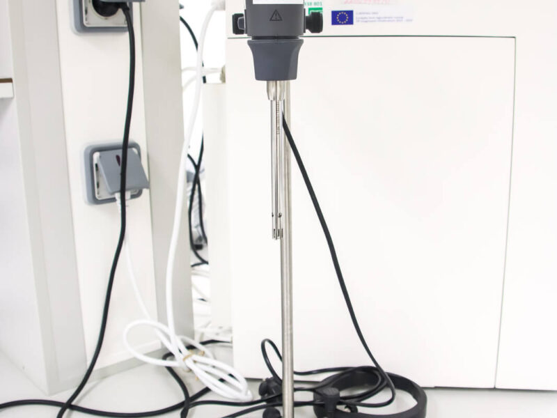 Laboratórny homogenizátor